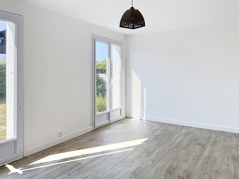 Vente Maison PLOUGONVELIN - 11 pièces -192 m² - (29217)