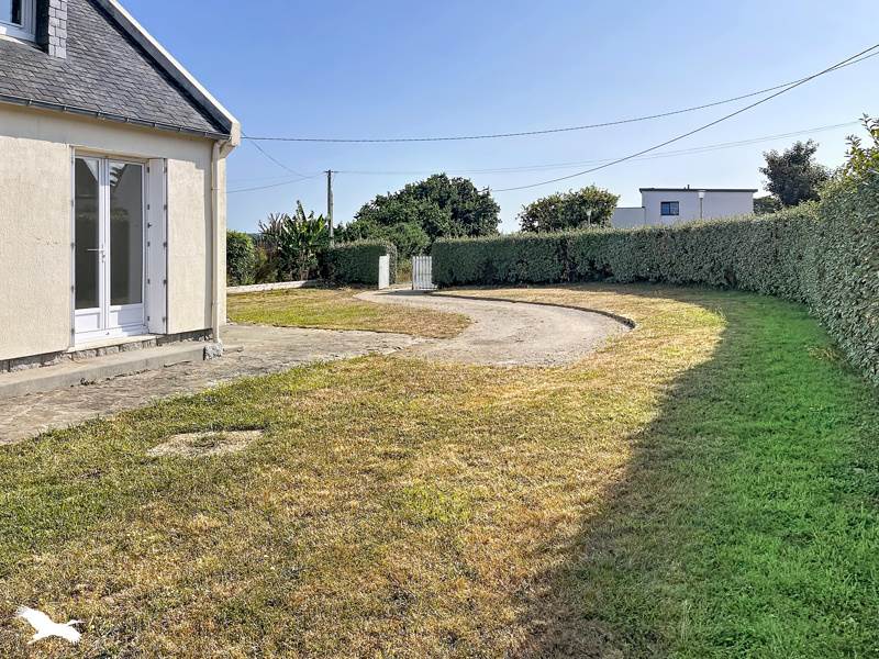 Vente Maison PLOUGONVELIN - 11 pièces -192 m² - (29217)