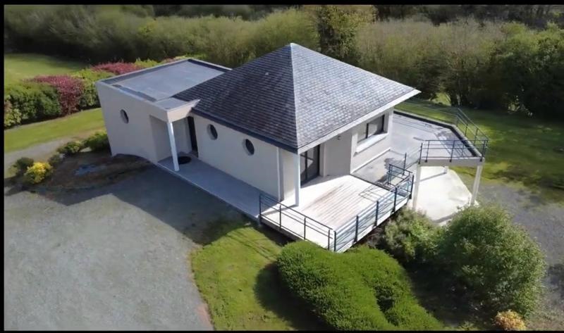 Vente Maison PLOUNEVENTER - 7 pièces -146 m² - (29400)