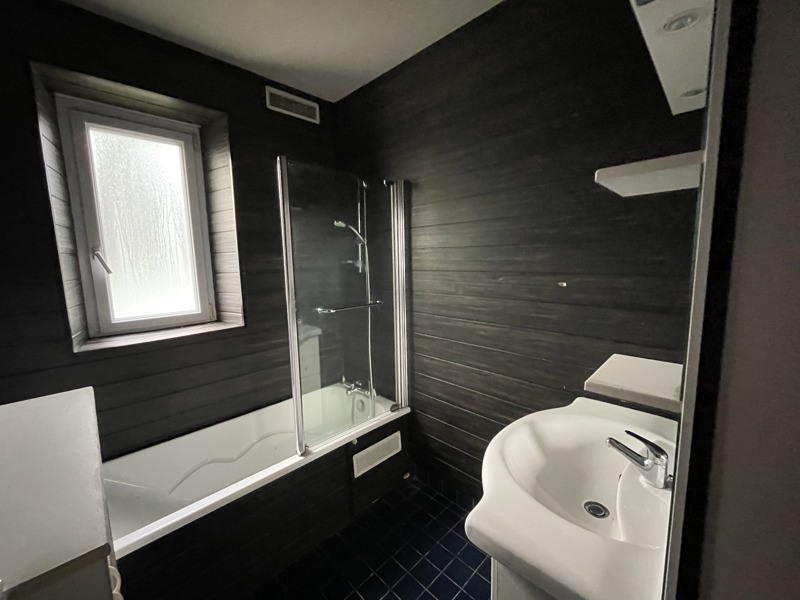 Vente Maison COMMANA - 5 pièces -90 m² - (29450)