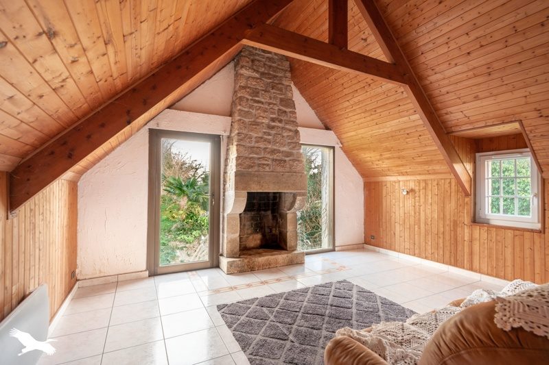 Vente Maison PLOUGOURVEST - 6 pièces -173 m² - (29400)