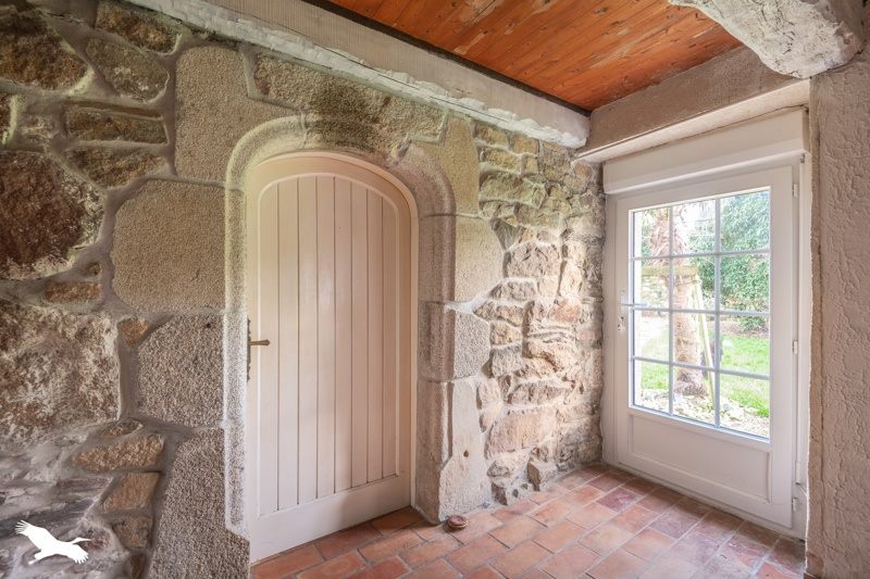Vente Maison PLOUGOURVEST - 6 pièces -173 m² - (29400)