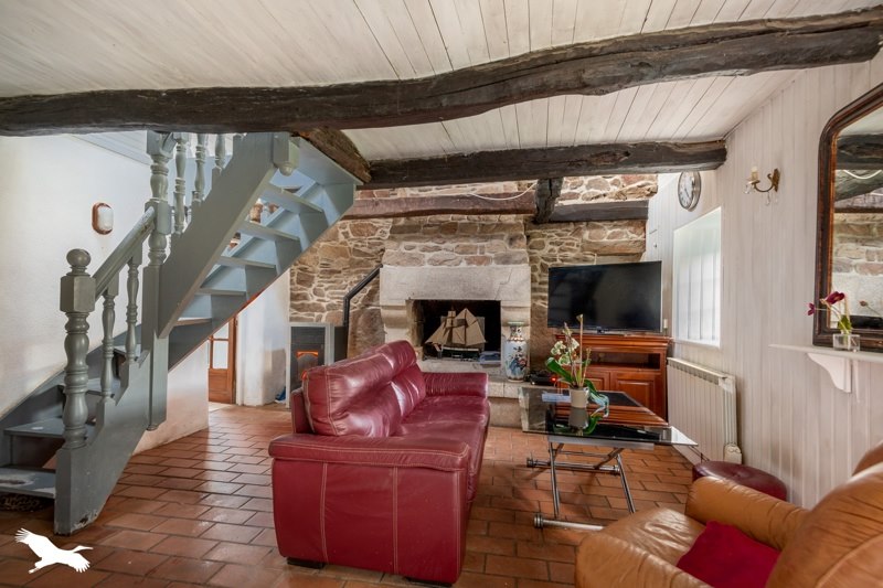 Vente Maison PLOUGOURVEST - 6 pièces -173 m² - (29400)