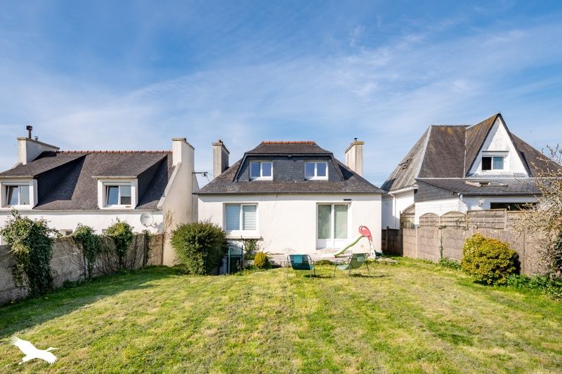 Vente Maison LANDIVISIAU - 5 pièces -82 m² - (29400)