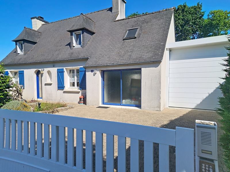 Vente Maison GUIMILIAU - 8 pièces -101 m² - (29400)