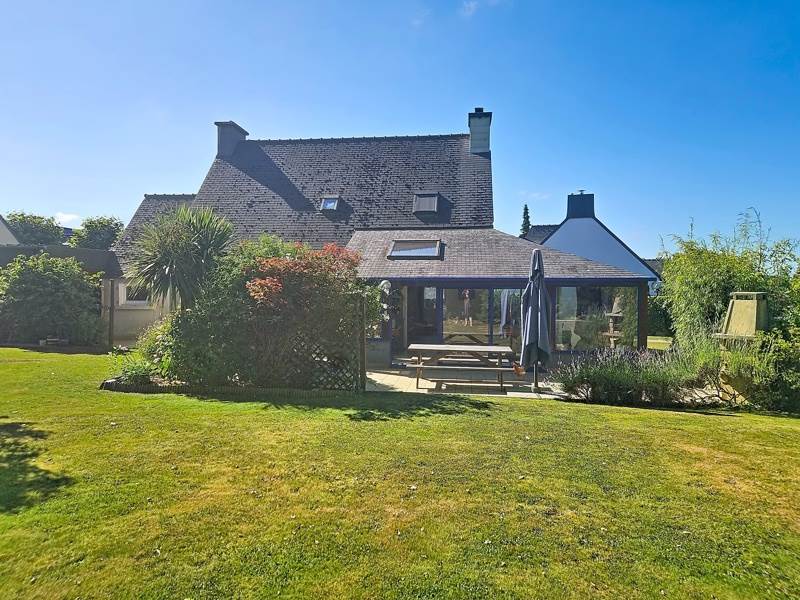 Vente Maison GUIMILIAU - 8 pièces -101 m² - (29400)