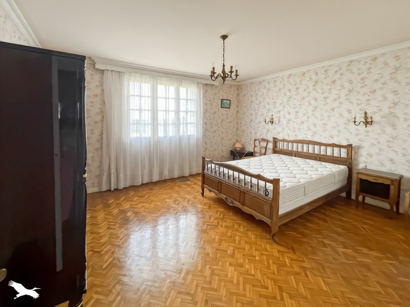 Vente Maison PLOUGAR - 7 pièces -150 m² - (29440)