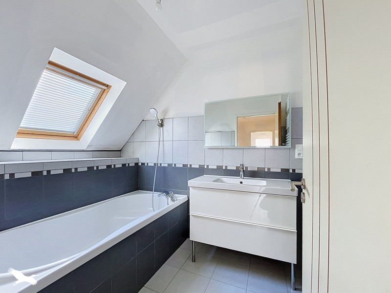 Vente Maison Plounéventer - 6 pièces -108 m² - (29400)