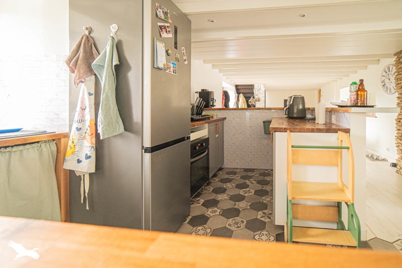 Vente Maison PLOUGONVEN - 4 pièces -129 m² - (29640)