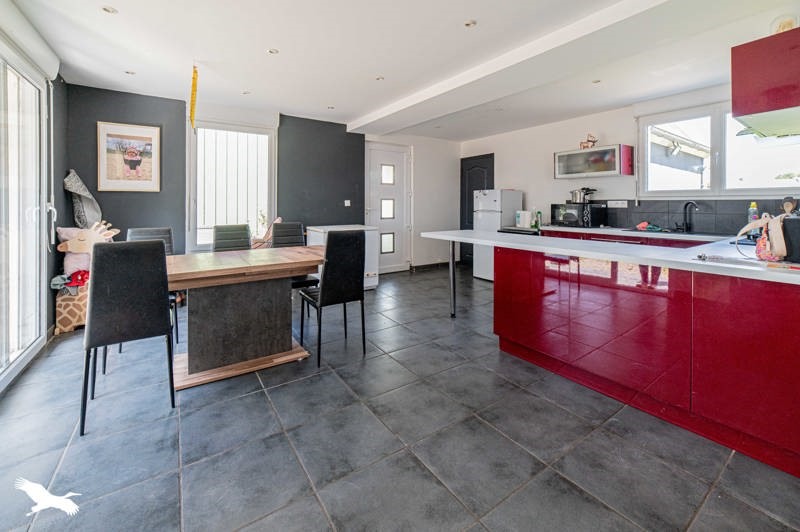Vente Maison PLOUIGNEAU - 5 pièces -85 m² - (29610)