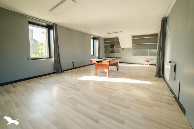 Vente Maison PLOUGONVEN - 10 pièces -249 m² - (29640)