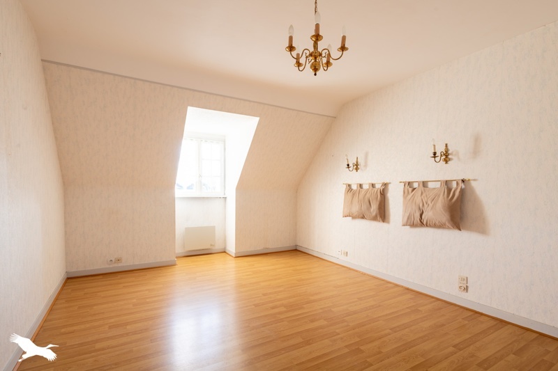 Vente Maison PLOUGONVEN - 6 pièces -142 m² - (29640)