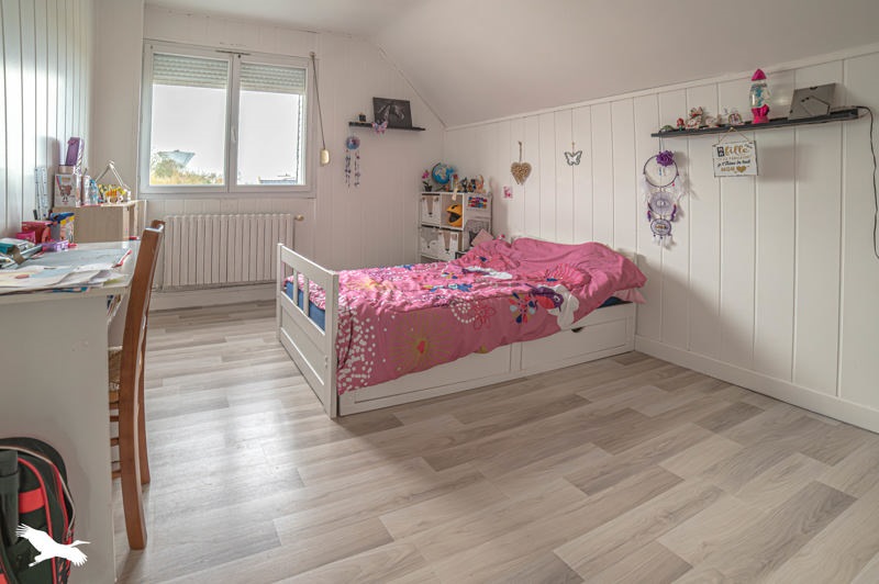 Vente Maison PLOUIGNEAU - 8 pièces -237 m² - (29610)