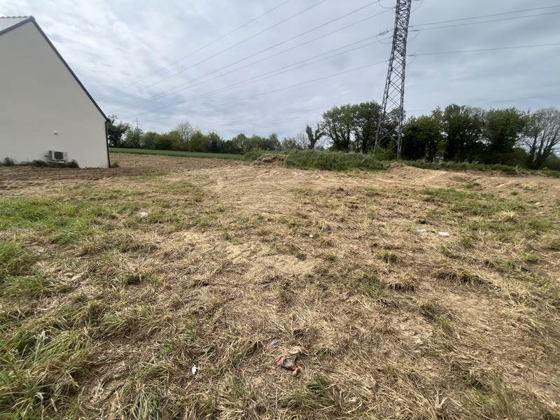 Vente Terrain ST MARTIN DES CHAMPS - -654 m² - (29600)