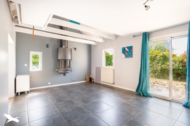 Vente Maison PLOUGONVEN - 8 pièces -152 m² - (29640)