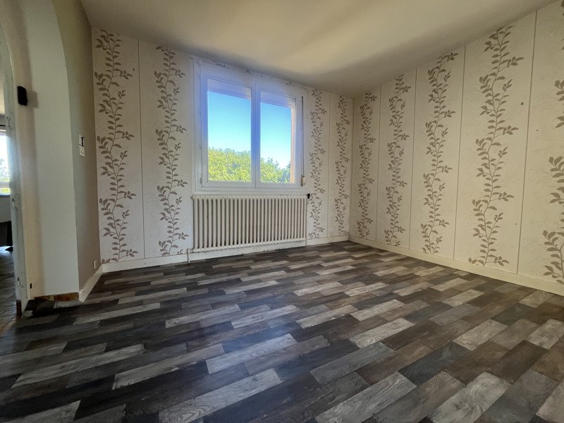 Vente Maison PLOUNEOUR MENEZ - 6 pièces -127 m² - (29410)