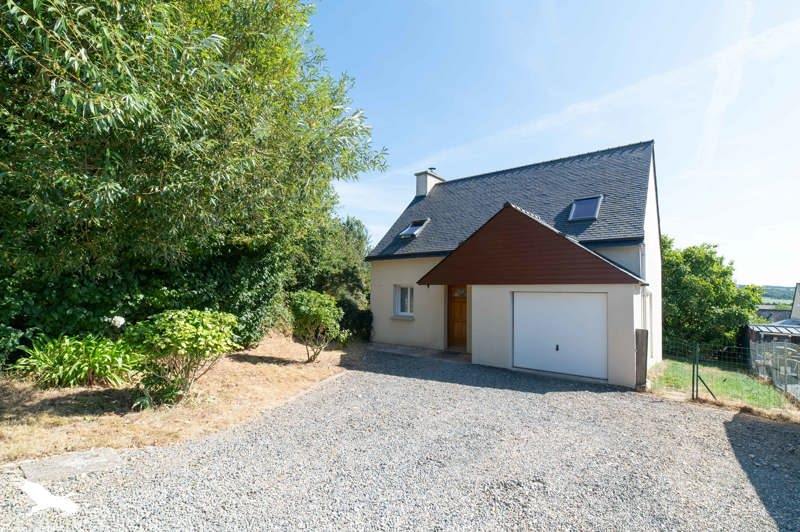 Vente Maison PLOUGONVEN - 4 pièces -72 m² - (29640)