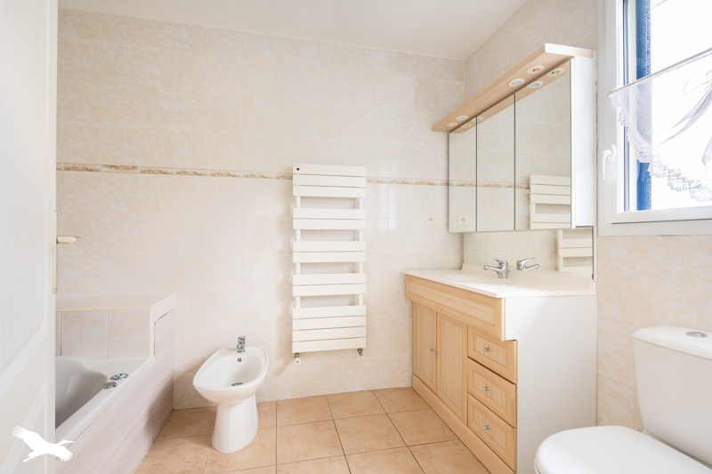 Vente Maison PLOUGASNOU - 5 pièces -120 m² - (29630)