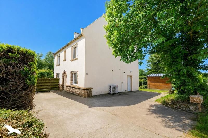 Vente Maison PLOUGASNOU 29630 8 pièces - 168 m²