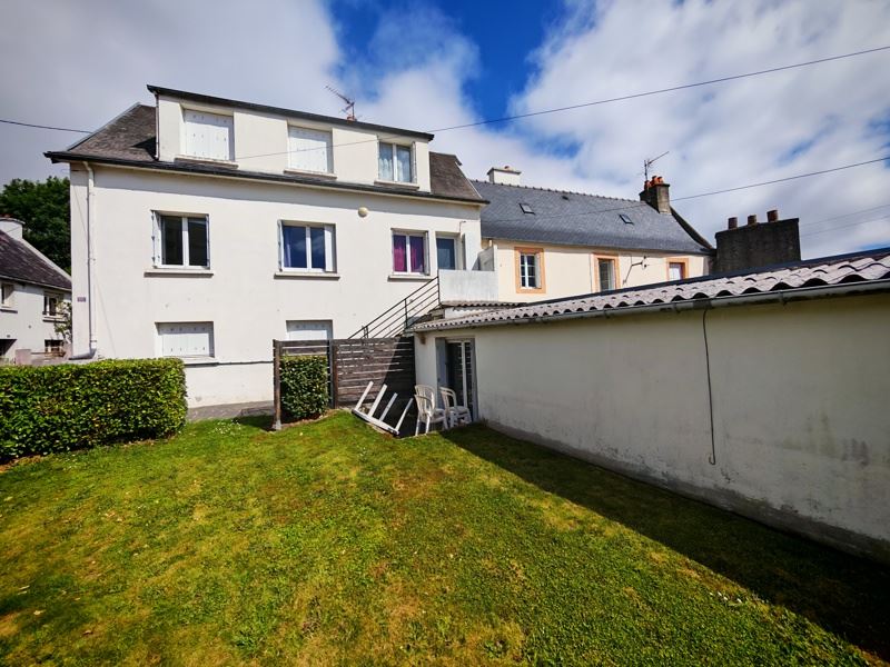 Immeuble 200 m² · à Morlaix · 200 m² · 328 290 €