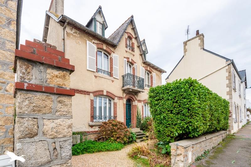 Vente Maison ST POL DE LEON - 8 pièces -154 m² - (29250)