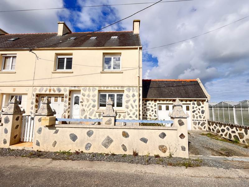 Vente Maison PLOUESCAT - 5 pièces -82 m² - (29430)