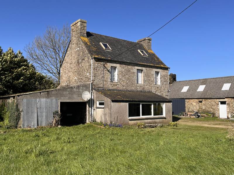 Vente Maison PLOUNEVEZ LOCHRIST - 6 pièces -108 m² - (29430)