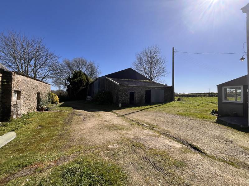 Vente Maison PLOUNEVEZ LOCHRIST - 6 pièces -108 m² - (29430)