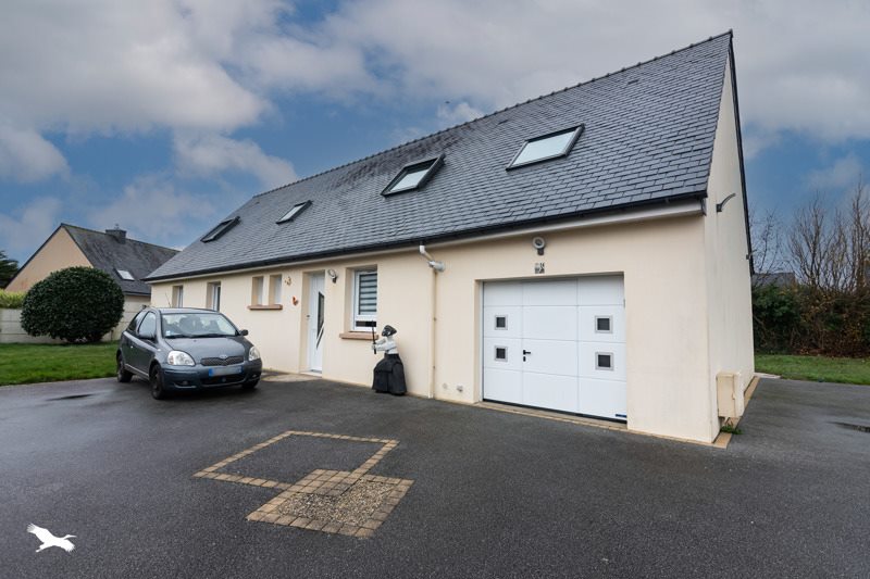 Vente Maison BOURG BLANC - 7 pièces -152 m² - (29860)