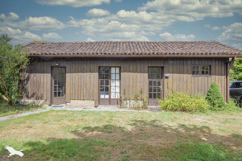 Vente Maison SOUSTONS - 9 pièces -240 m² - (40140)
