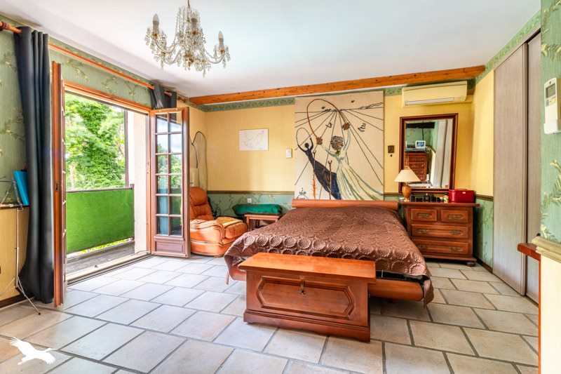 Vente Maison SOUSTONS - 6 pièces -220 m² - (40140)