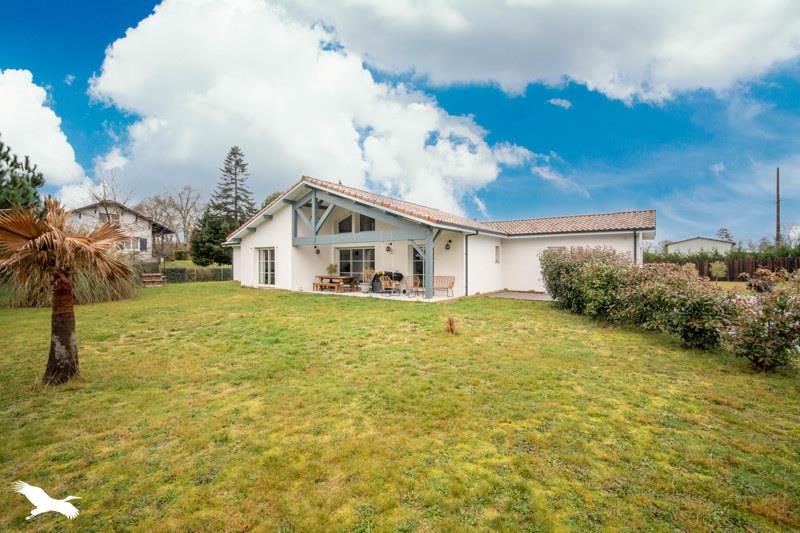 Vente Maison MAGESCQ - 5 pièces -141 m² - (40140)