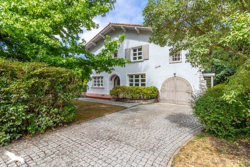 Vente Maison SOUSTONS - 6 pièces -180 m² - (40140)