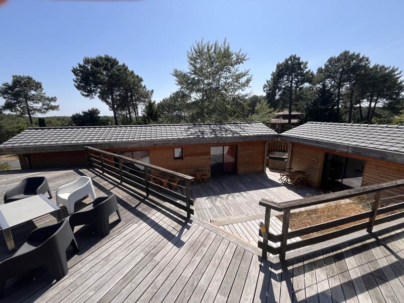 Vente Maison LACANAU - 9 pièces -233 m² - (33680)