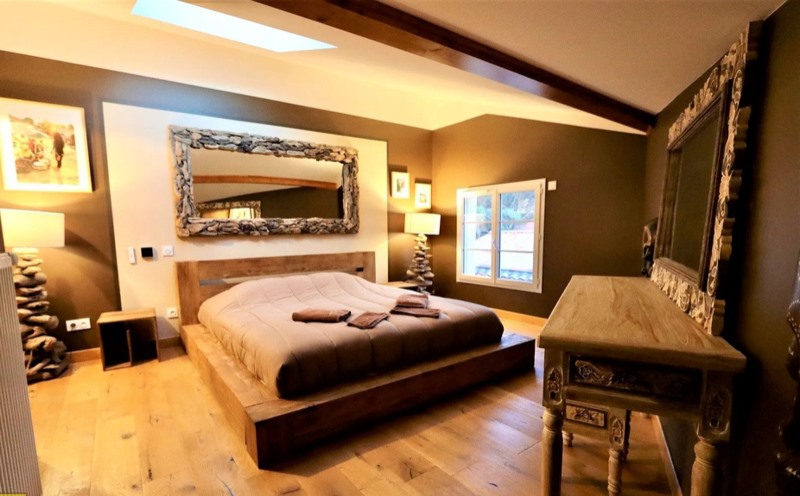 Vente Maison LACANAU - 6 pièces -220 m² - (33680)