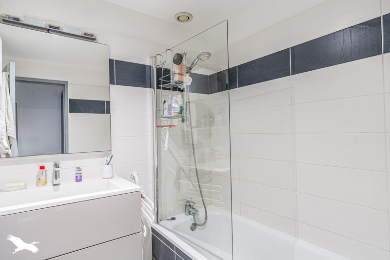 Vente Appartement BORDEAUX - 3 pièces -58 m² - (33000)