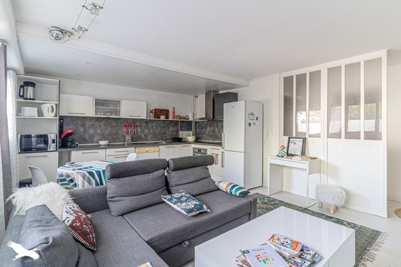 Vente Appartement BORDEAUX - 2 pièces -47 m² - (33000)