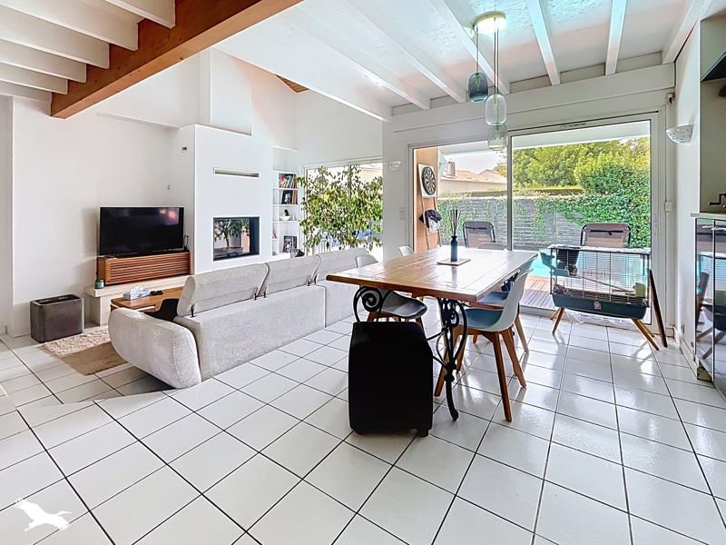 Vente Maison MERIGNAC - 4 pièces -140 m² - (33700)