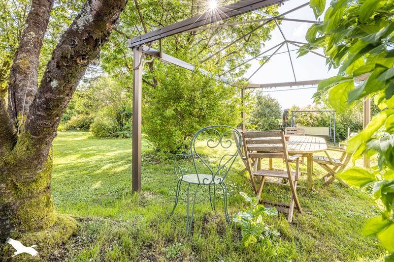 Vente Maison PUYROLLAND - 10 pièces -200 m² - (17380)
