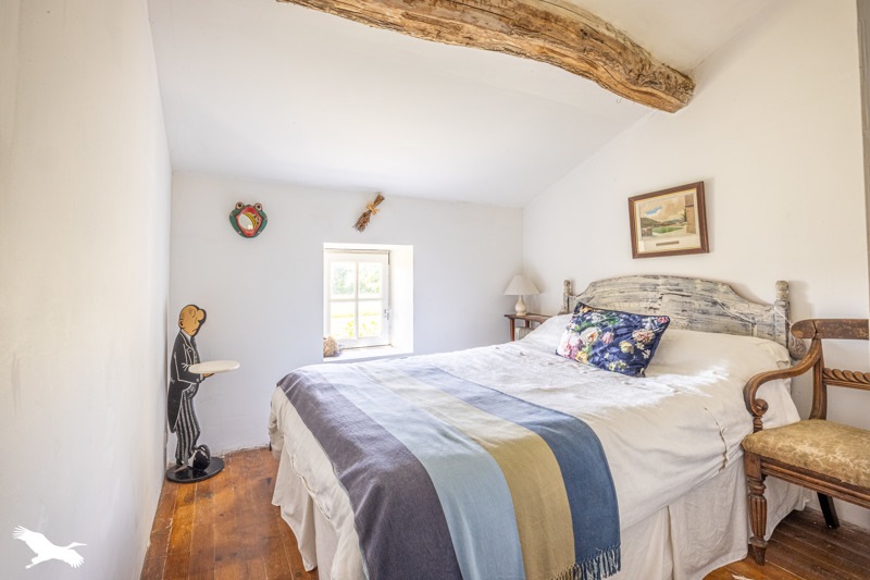 Vente Maison GENOUILLE - 8 pièces -174 m² - (17430)