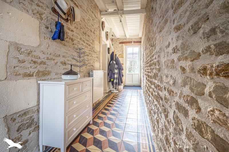 Vente Maison MURON - 10 pièces -265 m² - (17430)