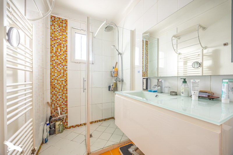 Vente Maison SURGERES - 7 pièces -160 m² - (17700)
