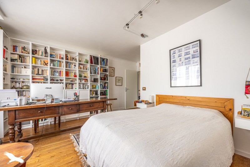 Vente Maison SURGERES - 7 pièces -160 m² - (17700)