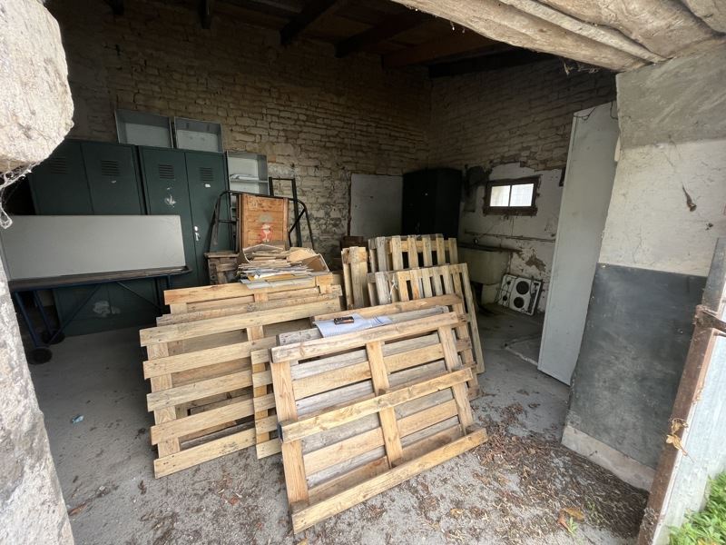 Vente Maison SURGERES - - - (17700)