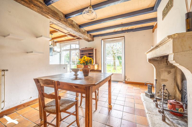 Vente Maison BERNAY ST MARTIN - 10 pièces -433 m² - (17330)