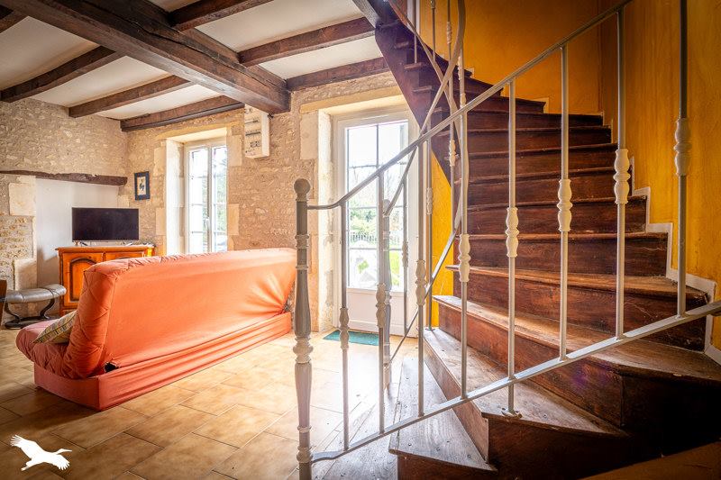 Vente Maison BERNAY ST MARTIN - 10 pièces -433 m² - (17330)