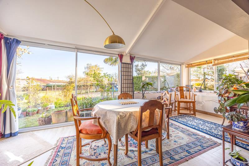 Vente Maison SURGERES - 6 pièces -132 m² - (17700)