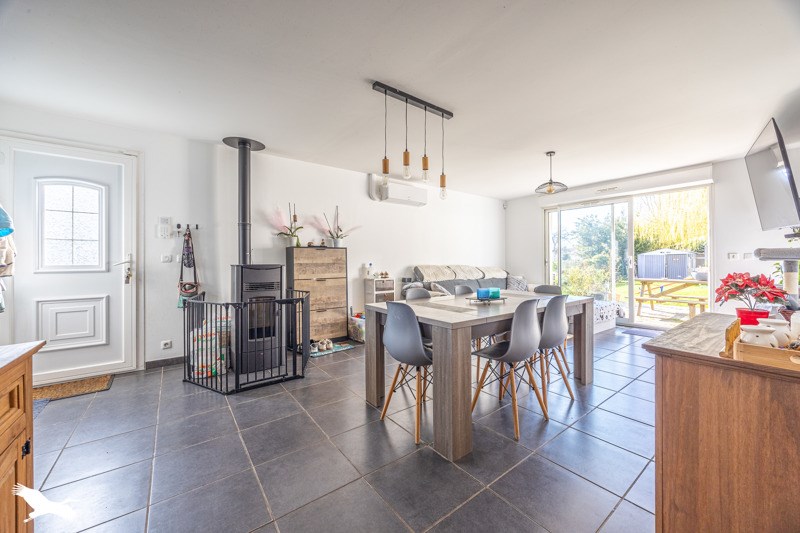 Vente Maison LA DEVISE - 7 pièces -136 m² - (17700)