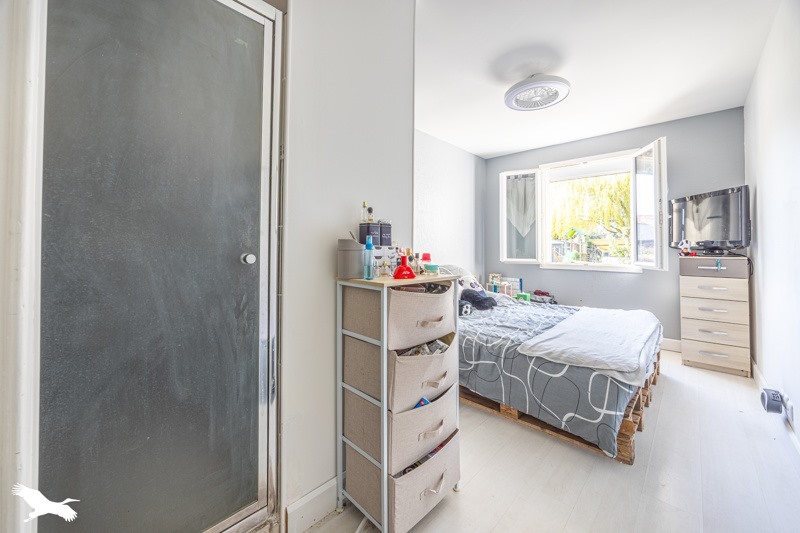 Vente Maison LA DEVISE - 7 pièces -136 m² - (17700)