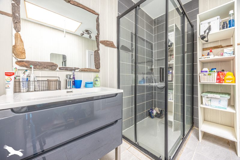 Vente Maison LA DEVISE - 7 pièces -136 m² - (17700)